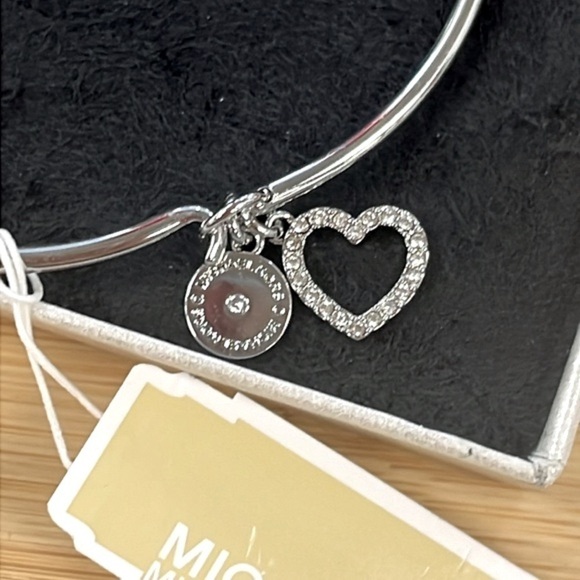 Brand New Michael Kors Silver Tone Rhinestone Heart Logo Charm Bangle Bracelet - Picture 3 of 14